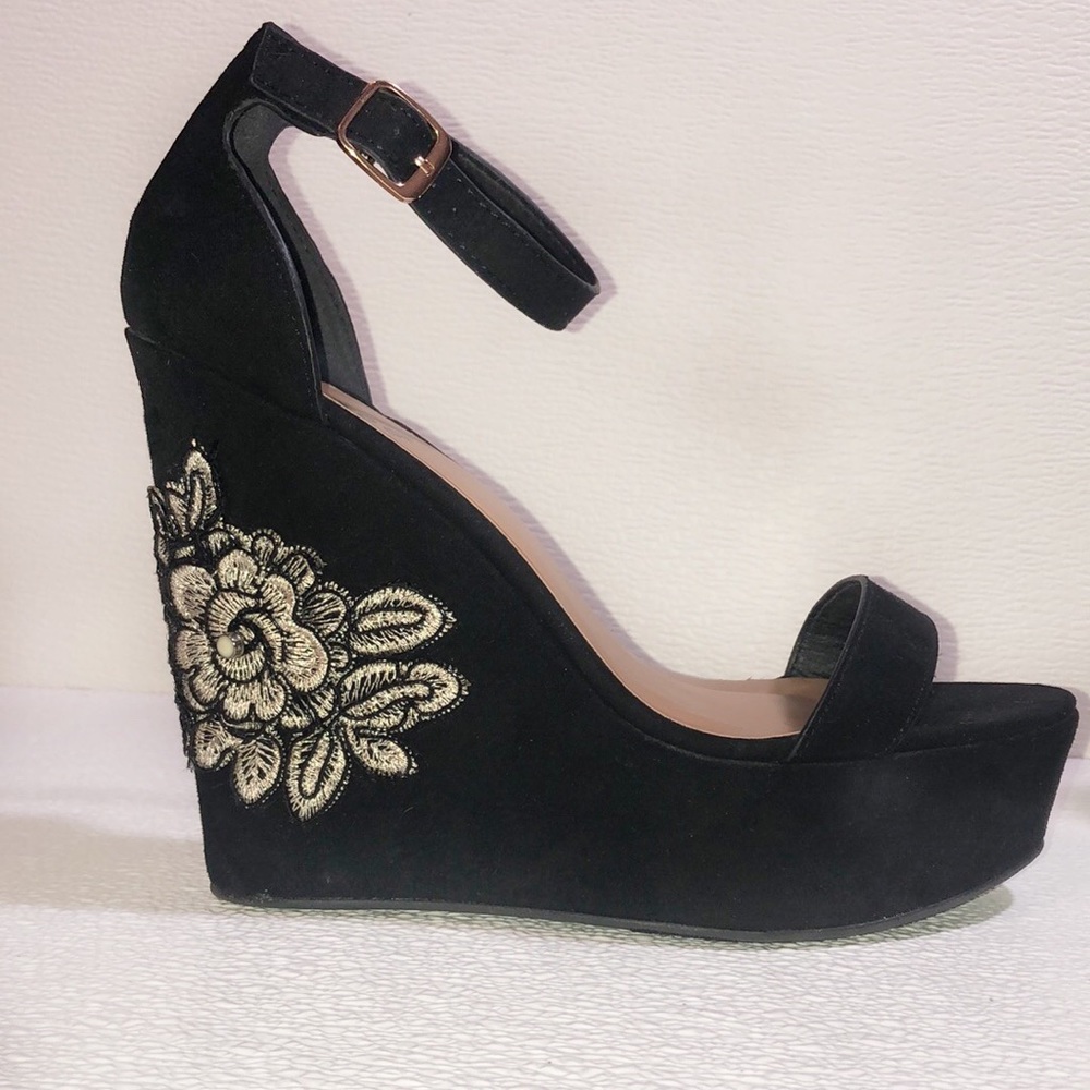 Bamboo black women’s‎ shoes Sz 9